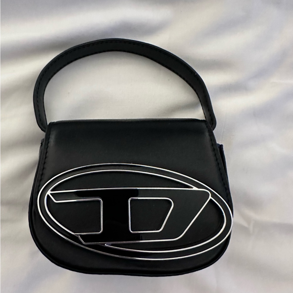 Diesel
1DR XS leather mini bag